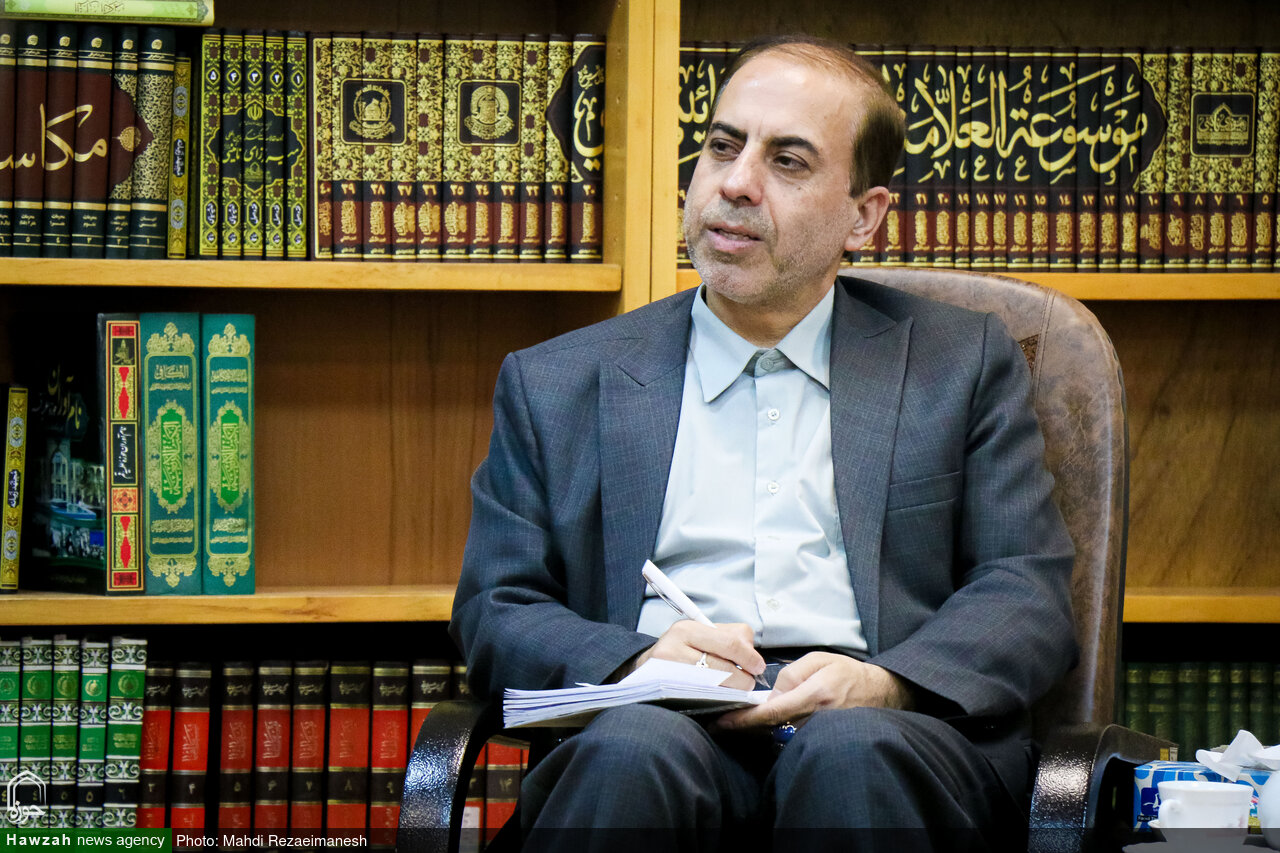 توسعه عدالت آموزشی در استان قم/تعامل با حوزه‌های علمیه و اجرای طرح‌های نوین