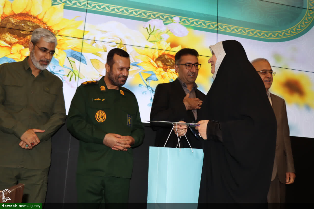 بسیج سدّ محکم در برابر جنگ ترکیبی دشمن است+عکس