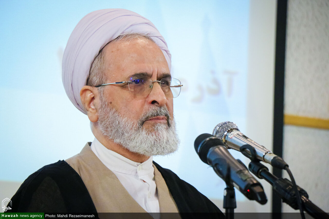 Vidéo/ La Logique Familiale Islamique vue par l’Ayatollah Arafi : Harmonie et Protection des Intérêts de tous les Membres