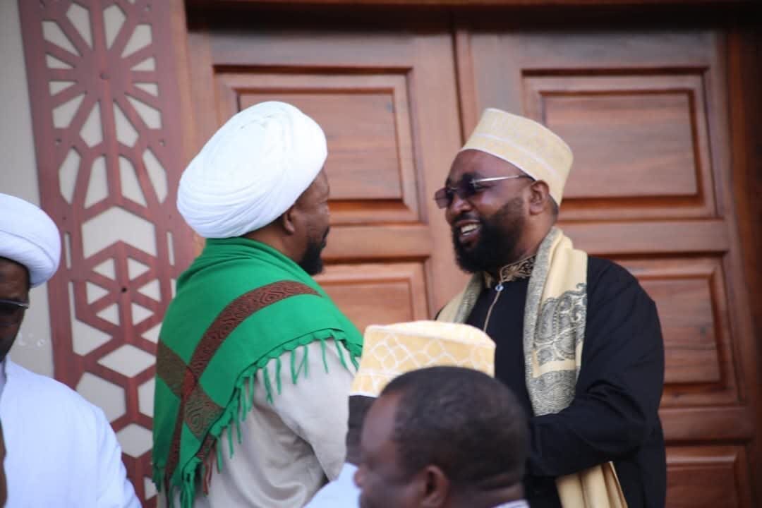 Sheikh Jalala Afanya Ziara ya Kushtukiza Katika Markaz ya Imam Ridhwa (a.s) Arusha Tanzania + Picha