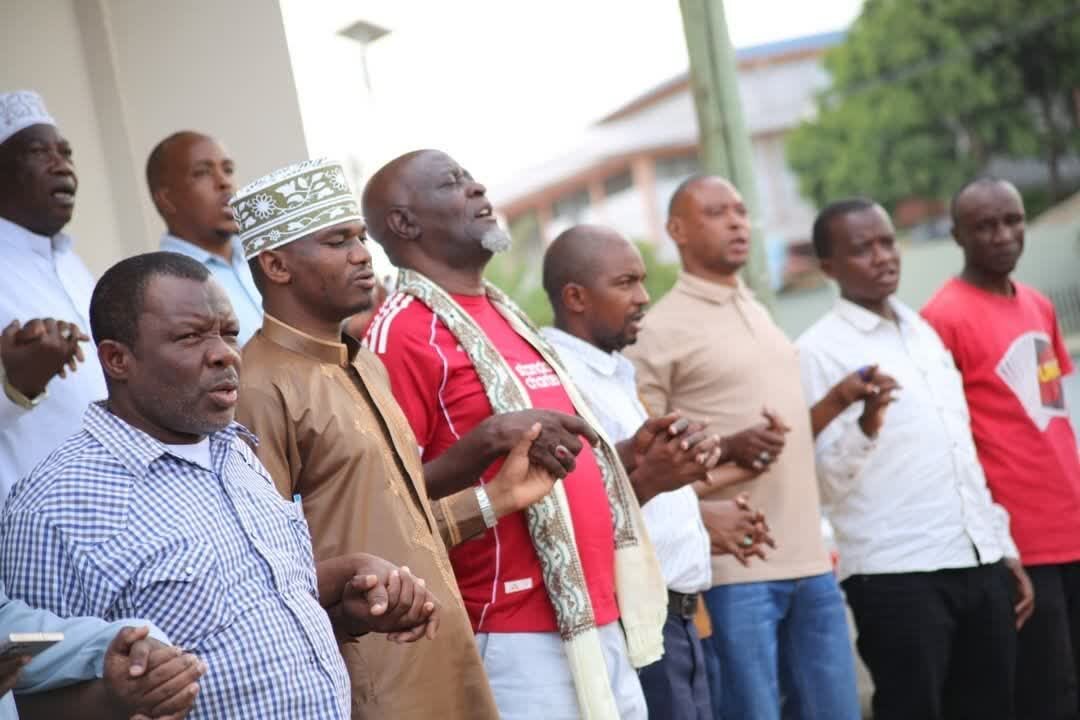 Sheikh Jalala Afanya Ziara ya Kushtukiza Katika Markaz ya Imam Ridhwa (a.s) Arusha Tanzania + Picha