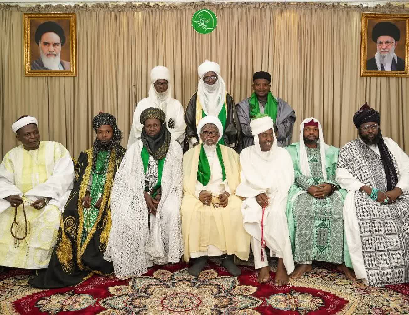 Jagora Sayyid Ibrahim Zakzaky (H) ya karbi Bakoncin Sarakunan Sharifai daga sassan qasar nan
