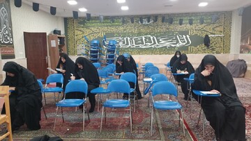 برگزاری آزمون ادبیات عرب در مدرسه علمیه ریحانه الرسول نورآباد