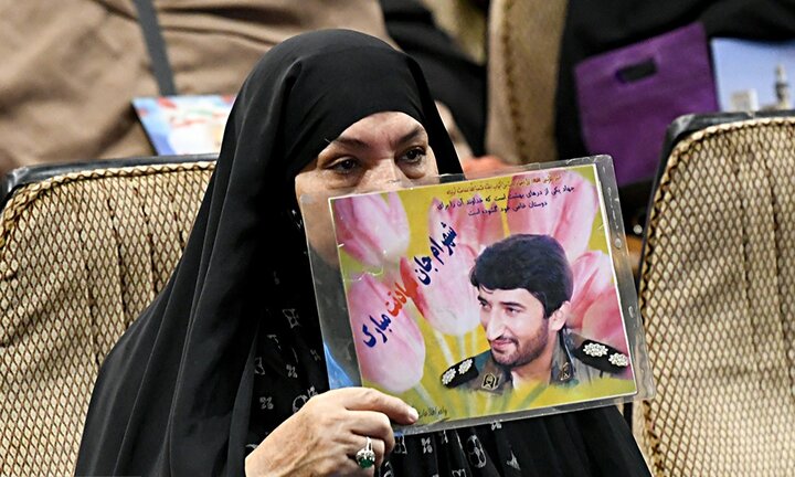 تصاویر/ یادواره بانوان شهیده منطقه 19