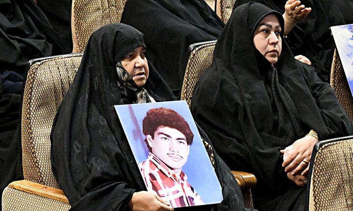 تصاویر/ یادواره بانوان شهیده منطقه 19