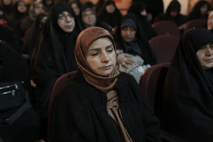 تصاویر/ برگزاری اولین آیین گرامیداشت خانواده‌ معزز شهدا در البرز