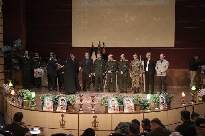 تصاویر/ برگزاری اولین آیین گرامیداشت خانواده‌ معزز شهدا در البرز