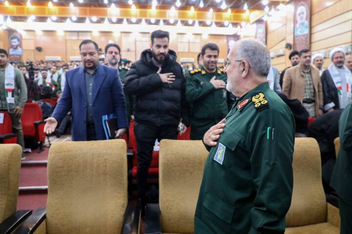 تصاویر/ مراسم گرامیداشت روز دانشجو در دانشگاه جامع امام حسین(ع)