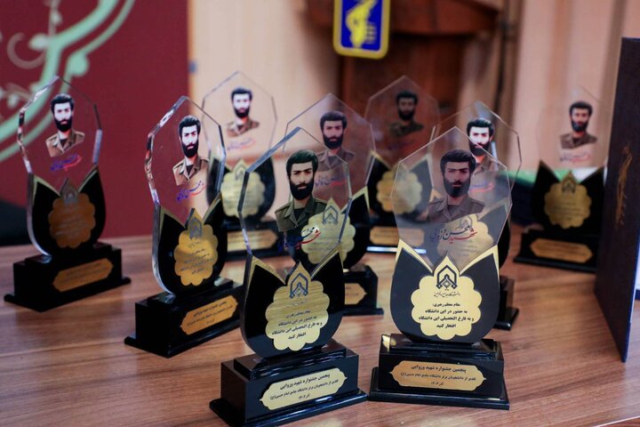 تصاویر/ مراسم گرامیداشت روز دانشجو در دانشگاه جامع امام حسین(ع)