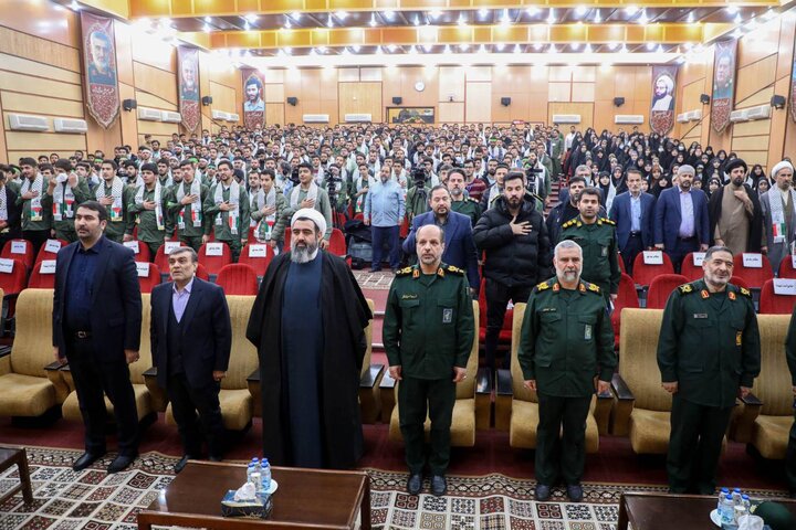 تصاویر/ مراسم گرامیداشت روز دانشجو در دانشگاه جامع امام حسین(ع)