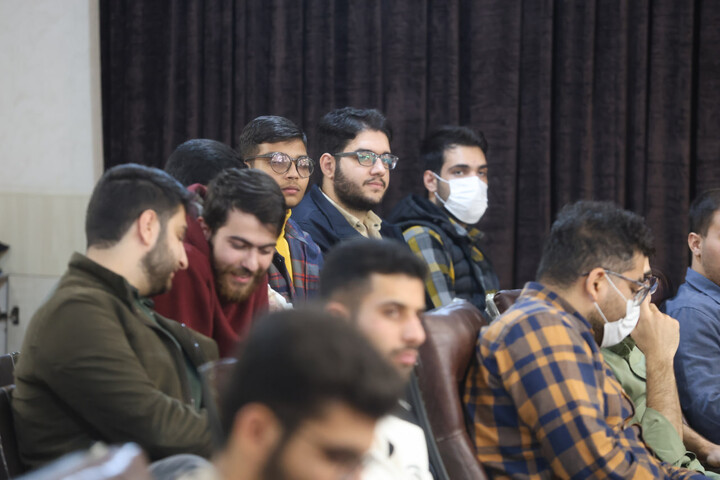تصاویر / دیدار دانشجویان با نماینده ولی فقیه در استان همدان