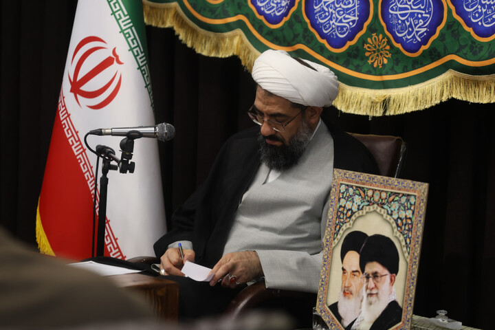 تصاویر / دیدار دانشجویان با نماینده ولی فقیه در استان همدان