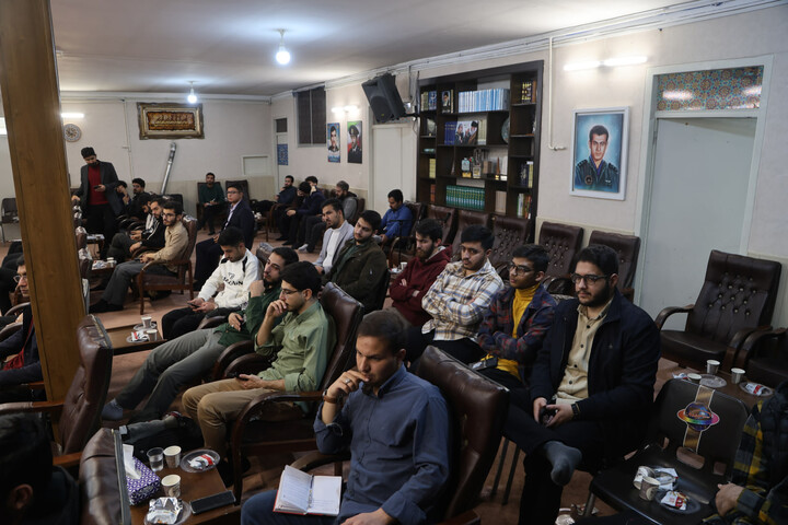 تصاویر / دیدار دانشجویان با نماینده ولی فقیه در استان همدان