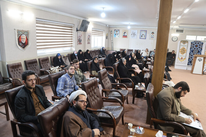 تصاویر / دیدار دانشجویان با نماینده ولی فقیه در استان همدان