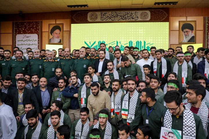 تصاویر/ مراسم گرامیداشت روز دانشجو در دانشگاه جامع امام حسین(ع)