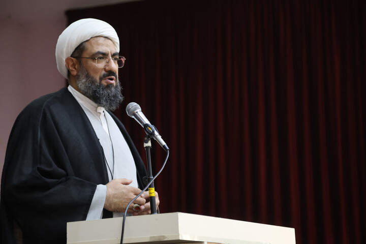 تصاویر / همایش مشترک ائمه جماعت مساجد و مدیران مدارس ابتدایی همدان