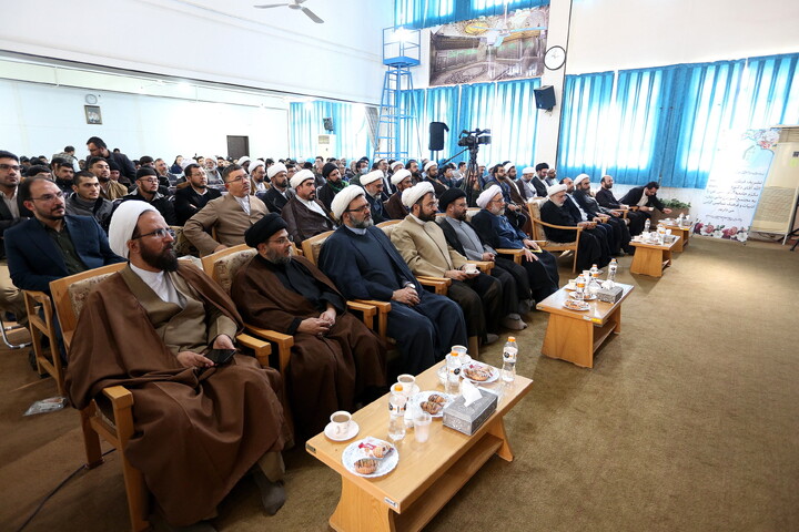 تصاویر/ اختتامیه همایش بین المللی مناسبات زبانی، فرهنگی و تمدنی ایران با شرق آسیا