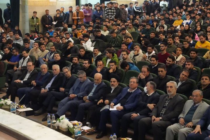 تصاویر/مراسم گرامی‌داشت روز دانشجو  در ارومیه