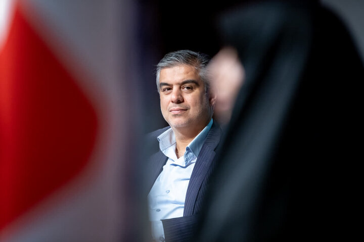 تصاویر/گرامیداشت روز دانشجو با حضور استاندار مرکزی