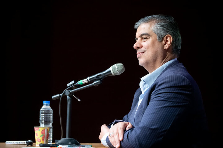 تصاویر/گرامیداشت روز دانشجو با حضور استاندار مرکزی