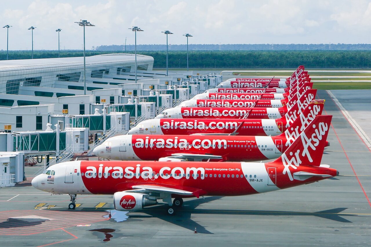 Wafanyakazi Katika Kampuni ya Ndege ya AirAsia Watavaa Hijabu