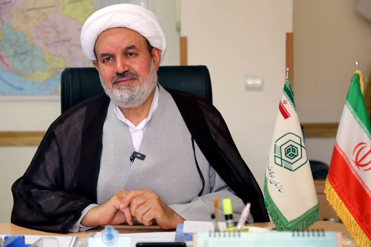 بانوانِ حامل معارف الهی چراغ‌هایی هستند که خاموش نمی‌شوند