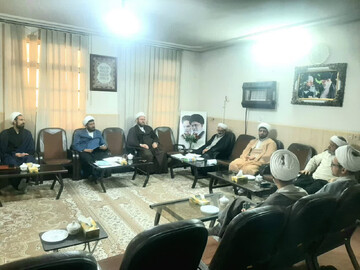 تصاویر/ نشست هم‌اندیشی معاونان پژوهش مدارس علمیه منطقه کاشان