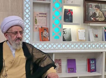 حضرت فاطمه زهرا (س) بهترین الگوی برای معرفی زن مسلمان به جهانیان هستند 