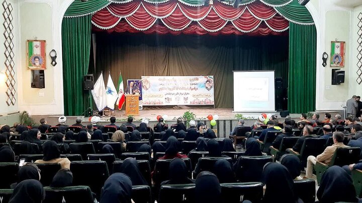 تصاویر/ آیین گرامیداشت روز دانشجو در شاهین دژ