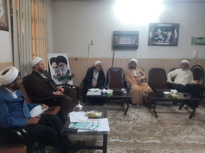 تصاویر/ نشست هم‌اندیشی معاونان پژوهش مدارس علمیه منطقه کاشان