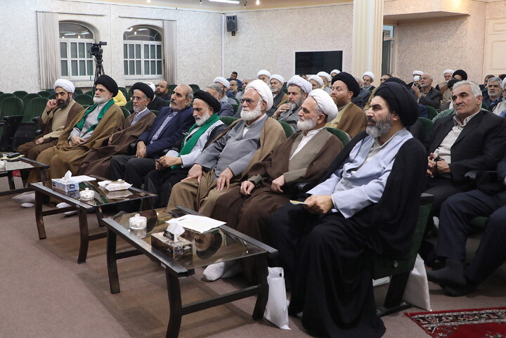 تصاویر/ همایش ائمه جماعات و هیات امناء مساجد اعتکاف