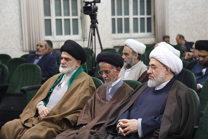 تصاویر/ همایش ائمه جماعات و هیات امناء مساجد اعتکاف