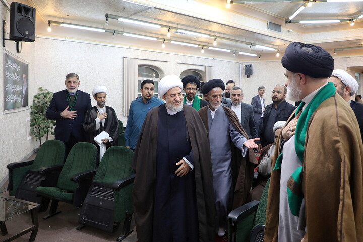 تصاویر/ همایش ائمه جماعات و هیات امناء مساجد اعتکاف