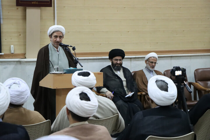 نشست رییس مرکز حفاظت اطلاعات قوه قضاییه با جمعی از روحانیون زنجان