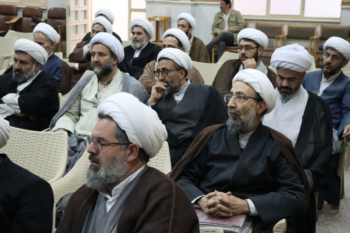 نشست رییس مرکز حفاظت اطلاعات قوه قضاییه با جمعی از روحانیون زنجان