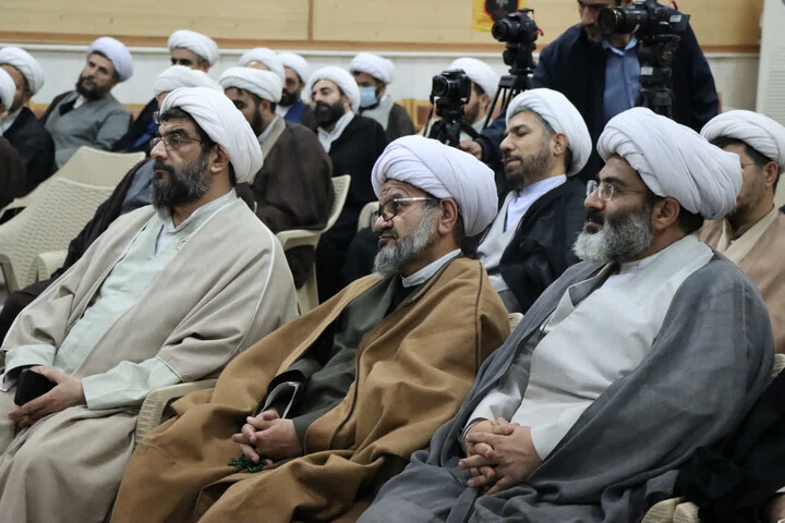 نشست رییس مرکز حفاظت اطلاعات قوه قضاییه با جمعی از روحانیون زنجان