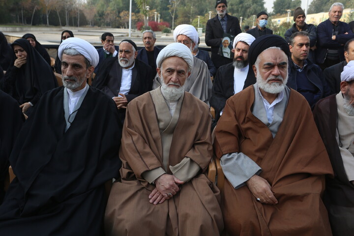 مراسم تشییع مرحوم حجت الاسلام والمسلمین عبدالجواد عبدالهی در اصفهان
