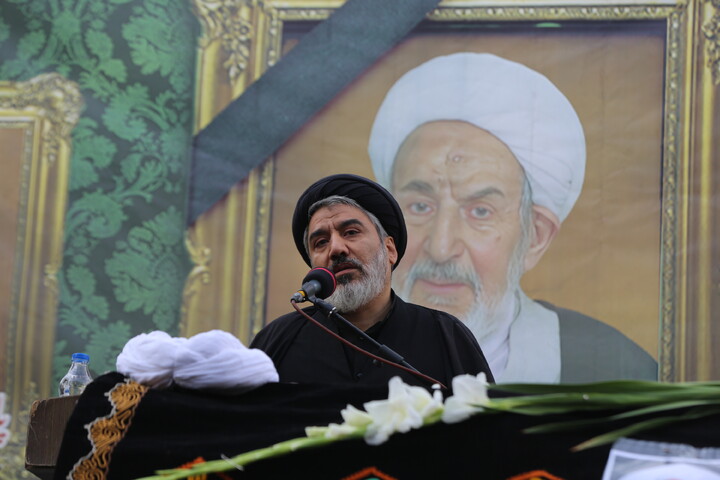 مراسم تشییع مرحوم حجت الاسلام والمسلمین عبدالجواد عبدالهی در اصفهان
