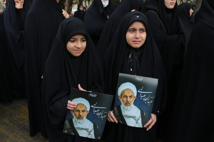 مراسم تشییع مرحوم حجت الاسلام والمسلمین عبدالجواد عبدالهی در اصفهان
