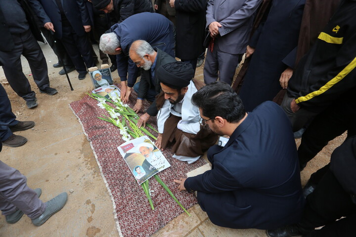 مراسم تشییع مرحوم حجت الاسلام والمسلمین عبدالجواد عبدالهی در اصفهان
