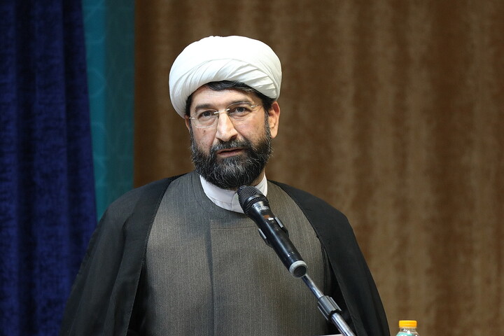 تصاویر/ نشست اساتید تفسیرحوزه‌های علمیه با حضور آیت الله اعرافی