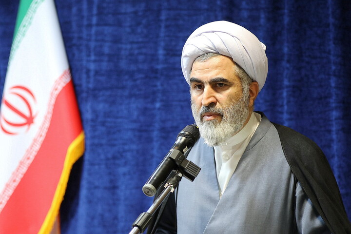 تصاویر/ نشست اساتید تفسیرحوزه‌های علمیه با حضور آیت الله اعرافی