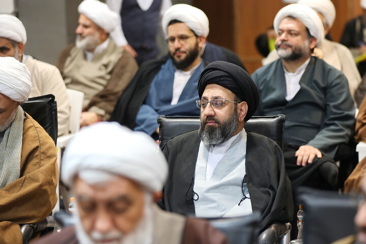 تصاویر/ نشست اساتید تفسیرحوزه‌های علمیه با حضور آیت الله اعرافی