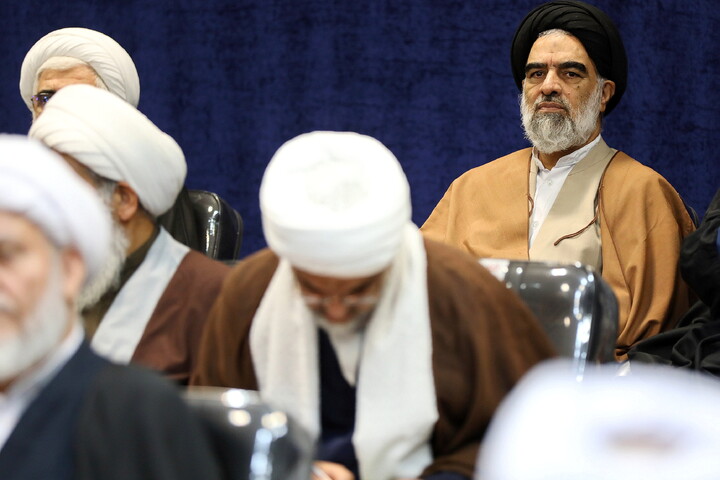 تصاویر/ نشست اساتید تفسیرحوزه‌های علمیه با حضور آیت الله اعرافی