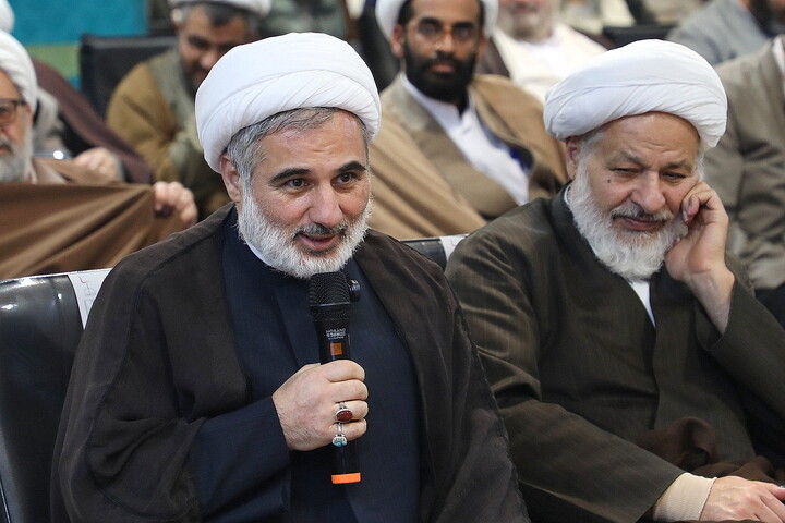 تصاویر/ نشست اساتید تفسیرحوزه‌های علمیه با حضور آیت الله اعرافی