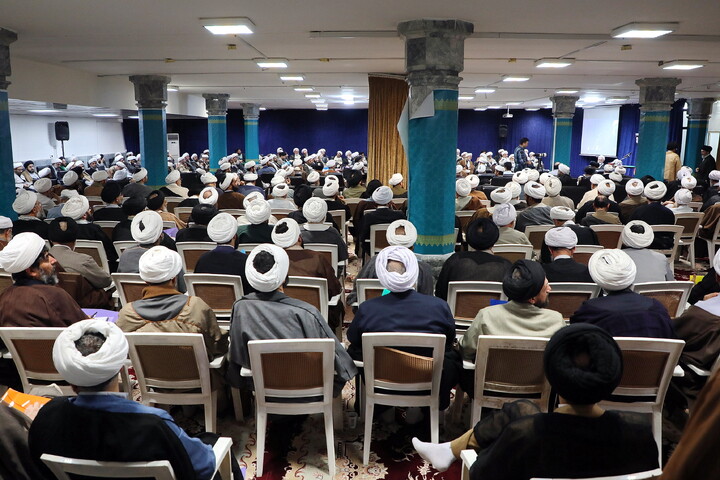 تصاویر/ نشست اساتید تفسیرحوزه‌های علمیه با حضور آیت الله اعرافی