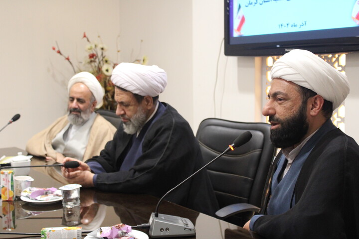 تصاویر/ آیین تکریم و معارفه مدیرکل مرکز خدمات حوزه علمیه استان کرمان