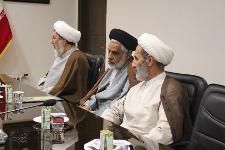 تصاویر/ آیین تکریم و معارفه مدیرکل مرکز خدمات حوزه علمیه استان کرمان