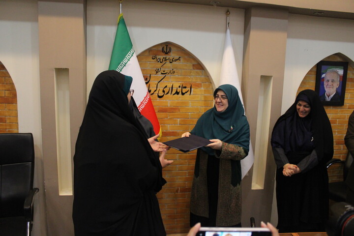 تصاویر/ نشست سخنگوى دولت با جمعى از مدیران زن استان کرمان