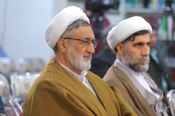 تصاویر / مراسم رونمایی از موسوعه ۶۰ جلدی دانشنامه قرآنی اهل‌بیت (ع)